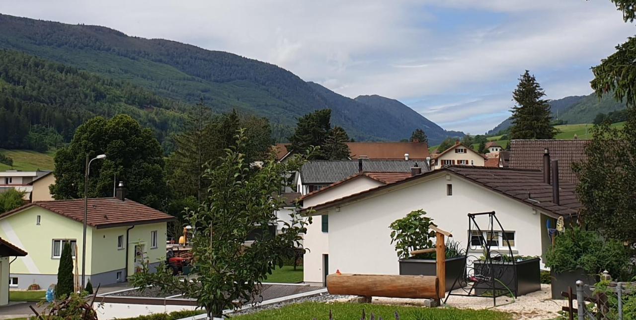 Hotel Gasthof Kreuz Welschenrohr Екстериор снимка